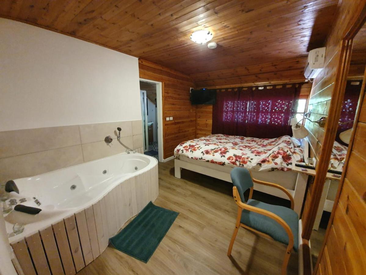 Vila Switzerland In Amirim Exteriér fotografie