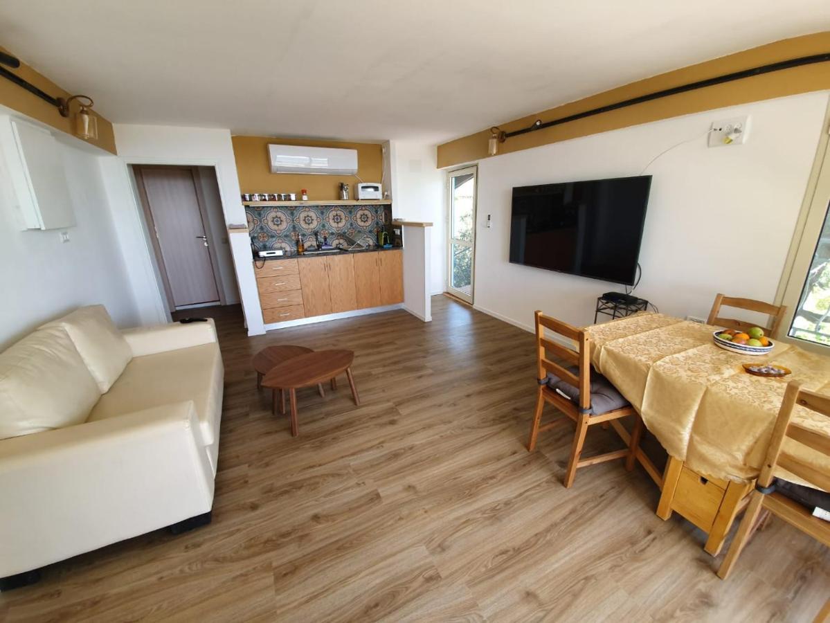 Vila Switzerland In Amirim Exteriér fotografie
